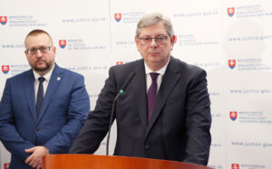 Evolúcia namiesto revolúcie: minister B. Susko predstavil koncepciu moderného civilného práva