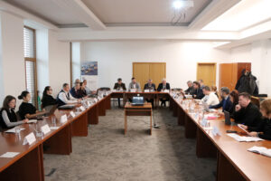 Trestná činnosť detí je vážna téma, radikalizácia a extrémizmus na vzostupe