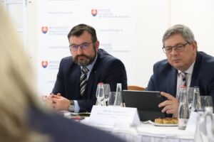 Minister spravodlivosti pokračuje v obnovenom dialógu so súdnictvom: Spolupráca so sudcami prináša konkrétne výsledky