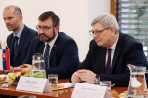 Minister spravodlivosti SR rokoval s eurokomisárom Michaelom McGrathom o právnom štáte, ústavných otázkach aj fungovaní prokuratúry